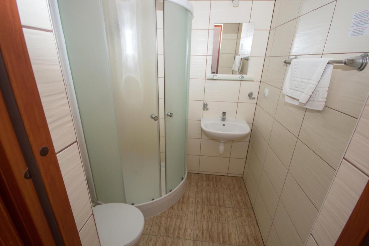 Deims Hotel Šilutė Zimmer foto